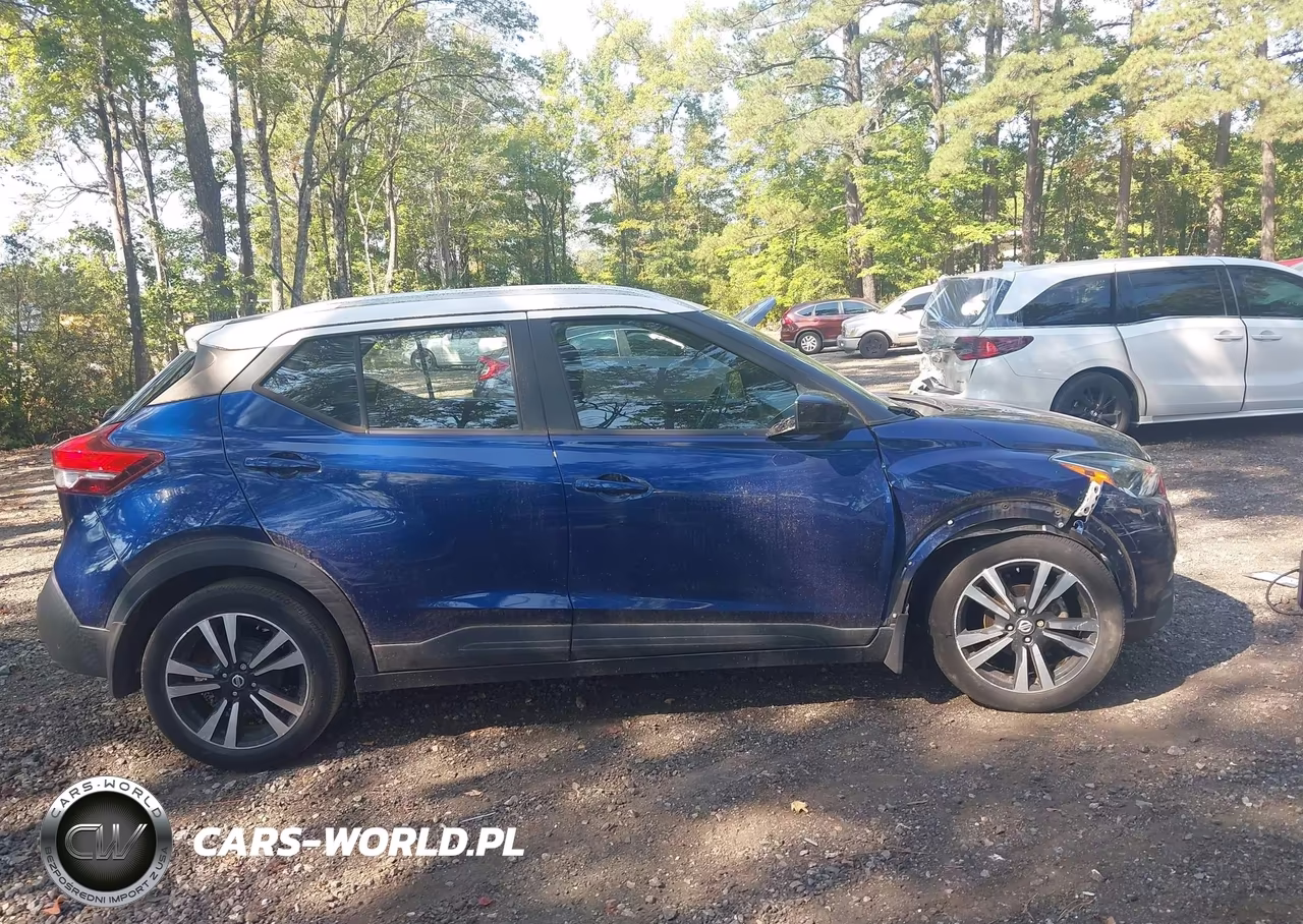2020 Nissan Kicks Sv Xtronic Cvt VIN:3N1CP5CV9LL509009 - 13