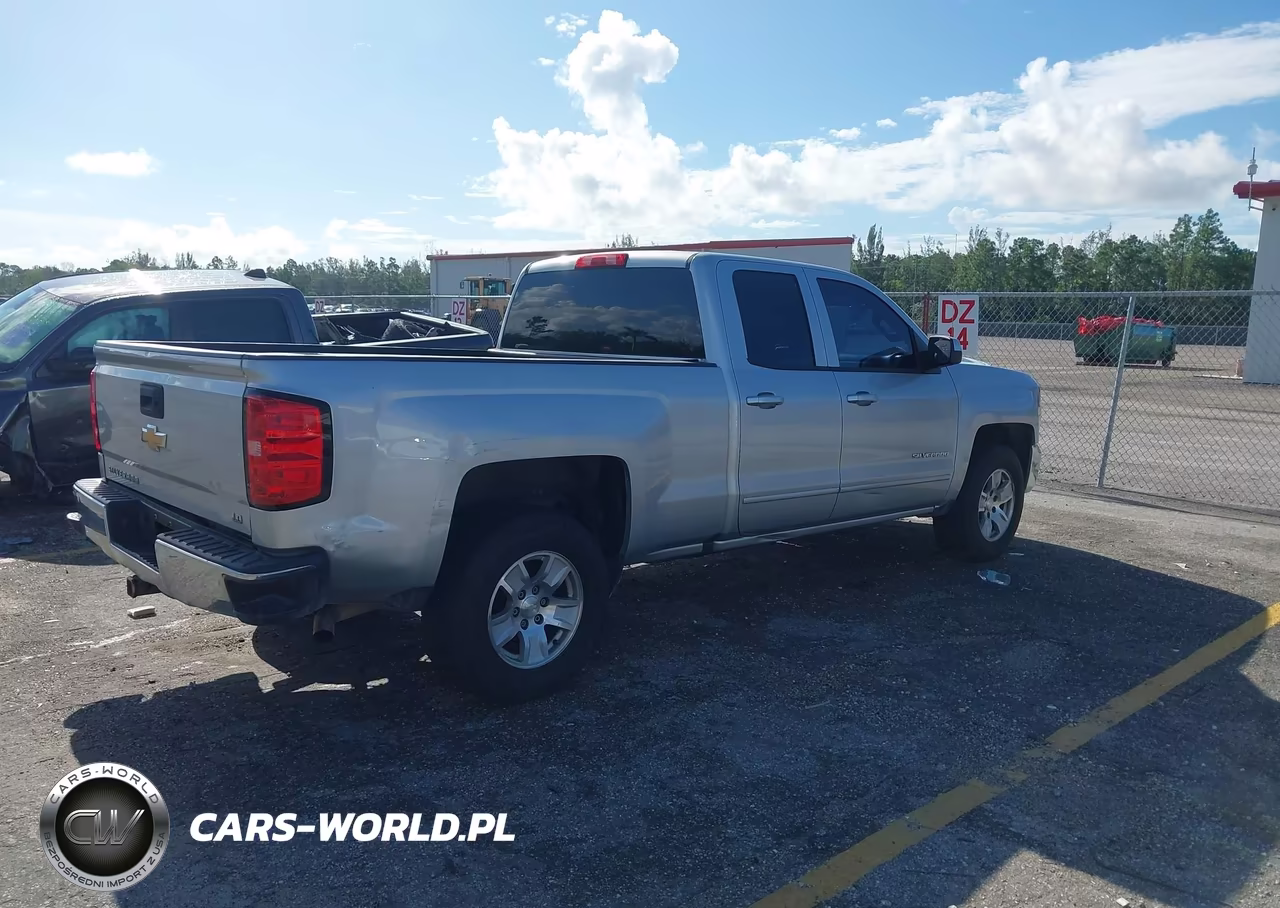 2019 Chevrolet Silverado 1500 Ld Lt VIN:2GCRCPEC6K1104932 - 4