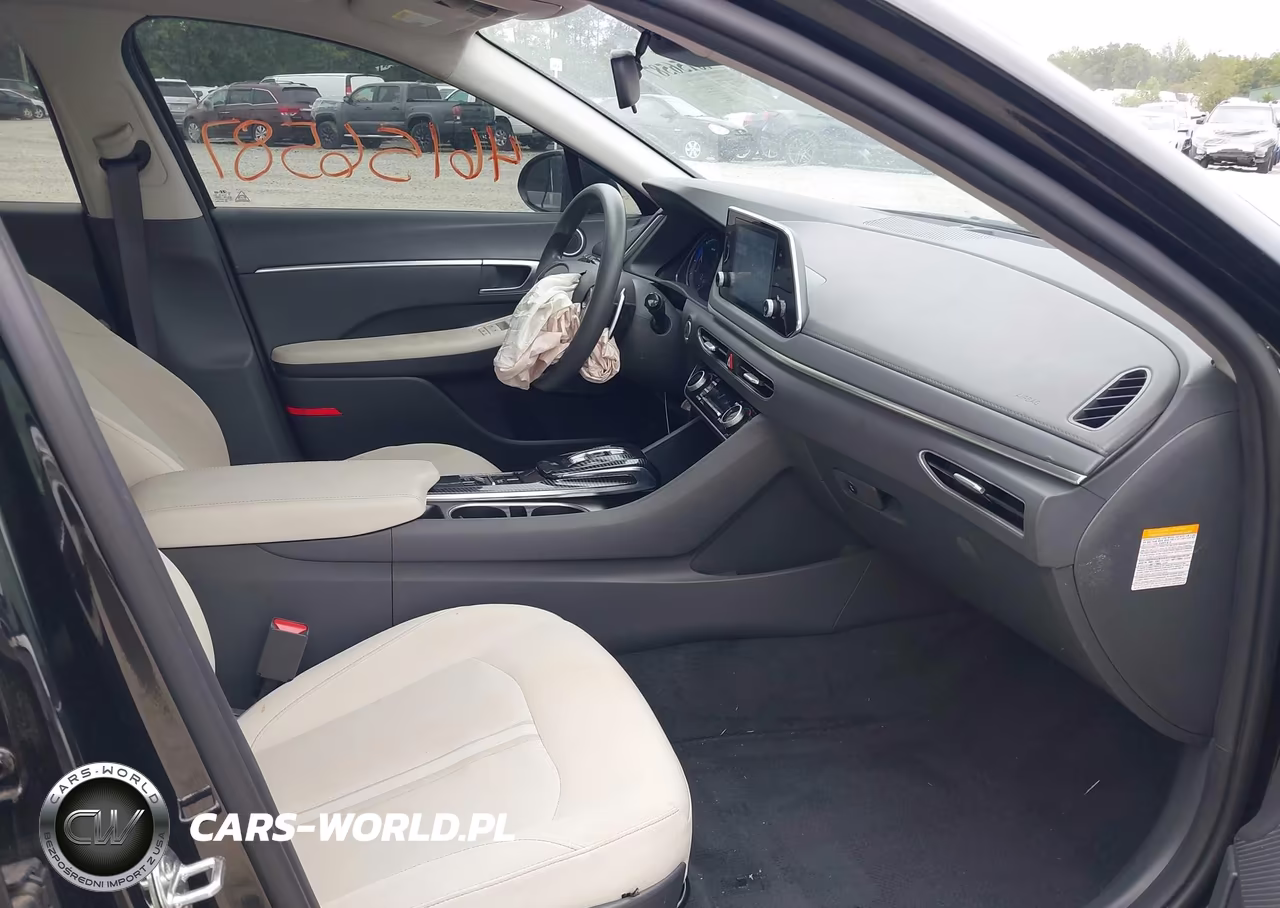 2021 Hyundai Sonata Hybrid Blue VIN:KMHL24JJXMA029524 - 5