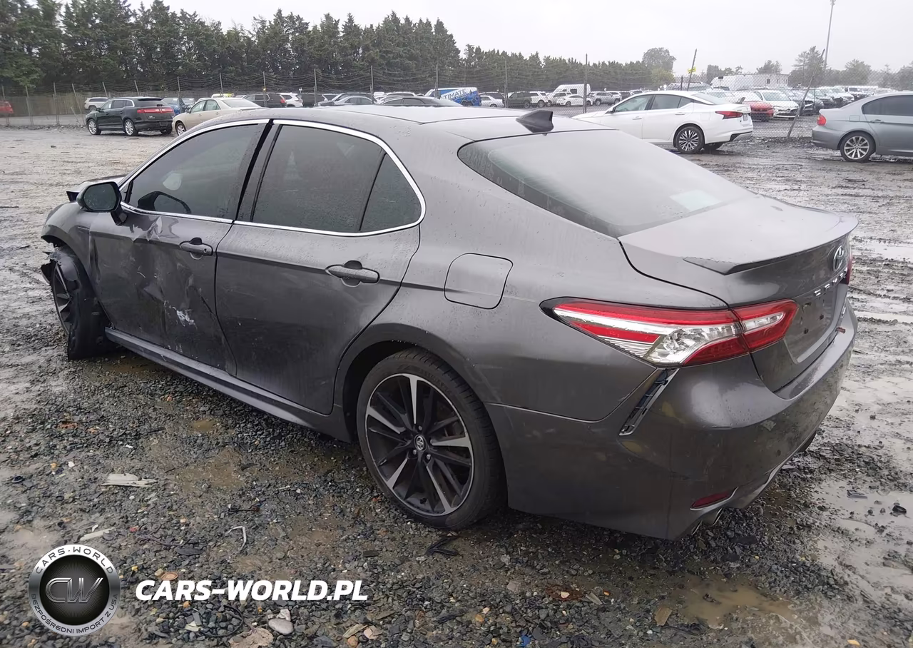 2020 Toyota Camry Xse VIN:4T1K61AK0LU862902 - 3
