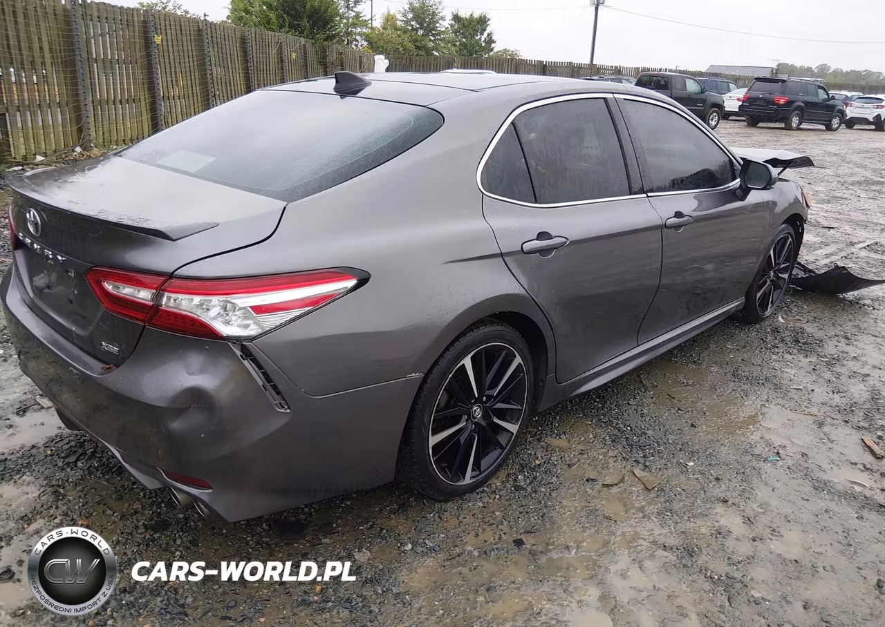 2020 Toyota Camry Xse VIN:4T1K61AK0LU862902 - 4