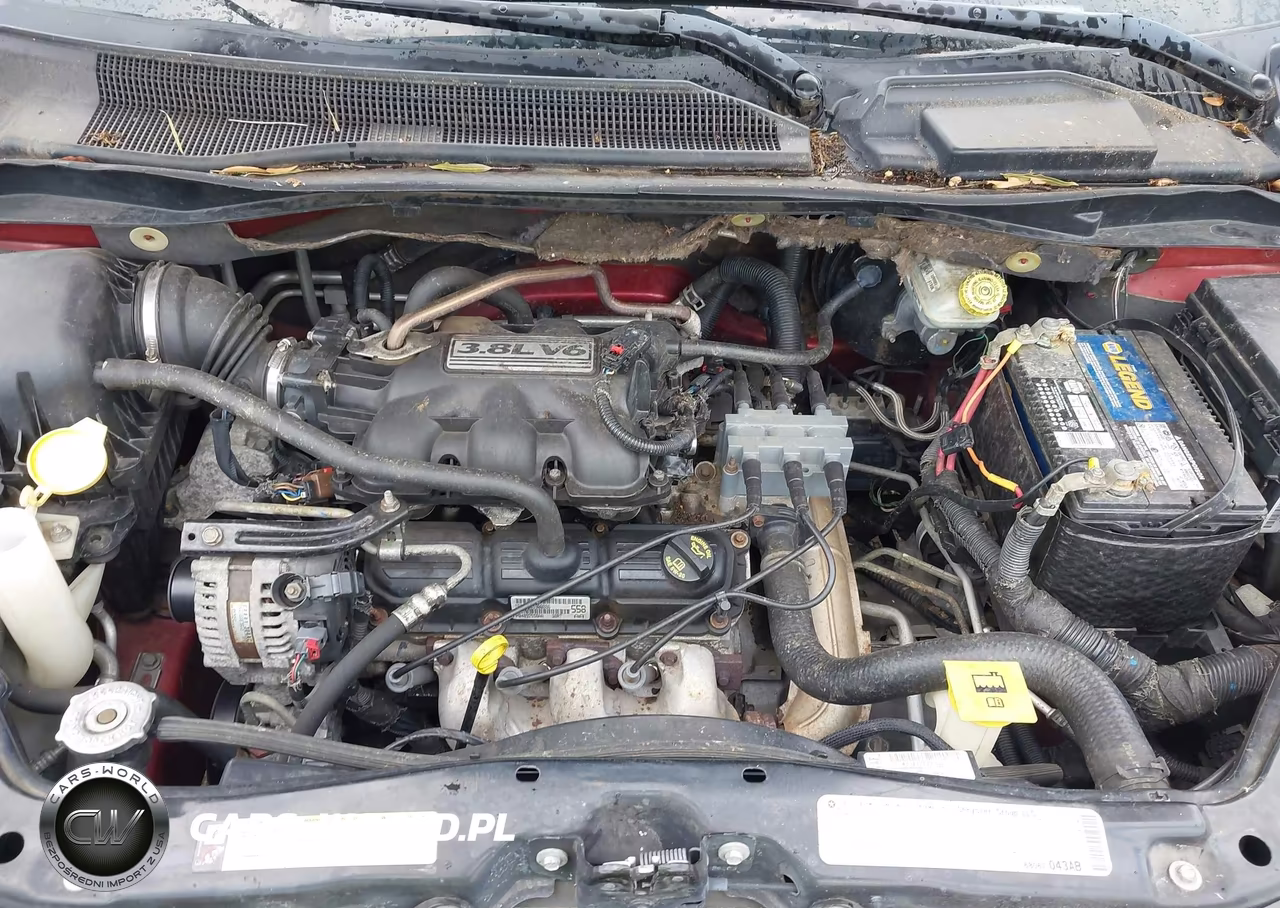 2010 Chrysler Town & Country Touring VIN:2A4RR5D17AR174078 - 10