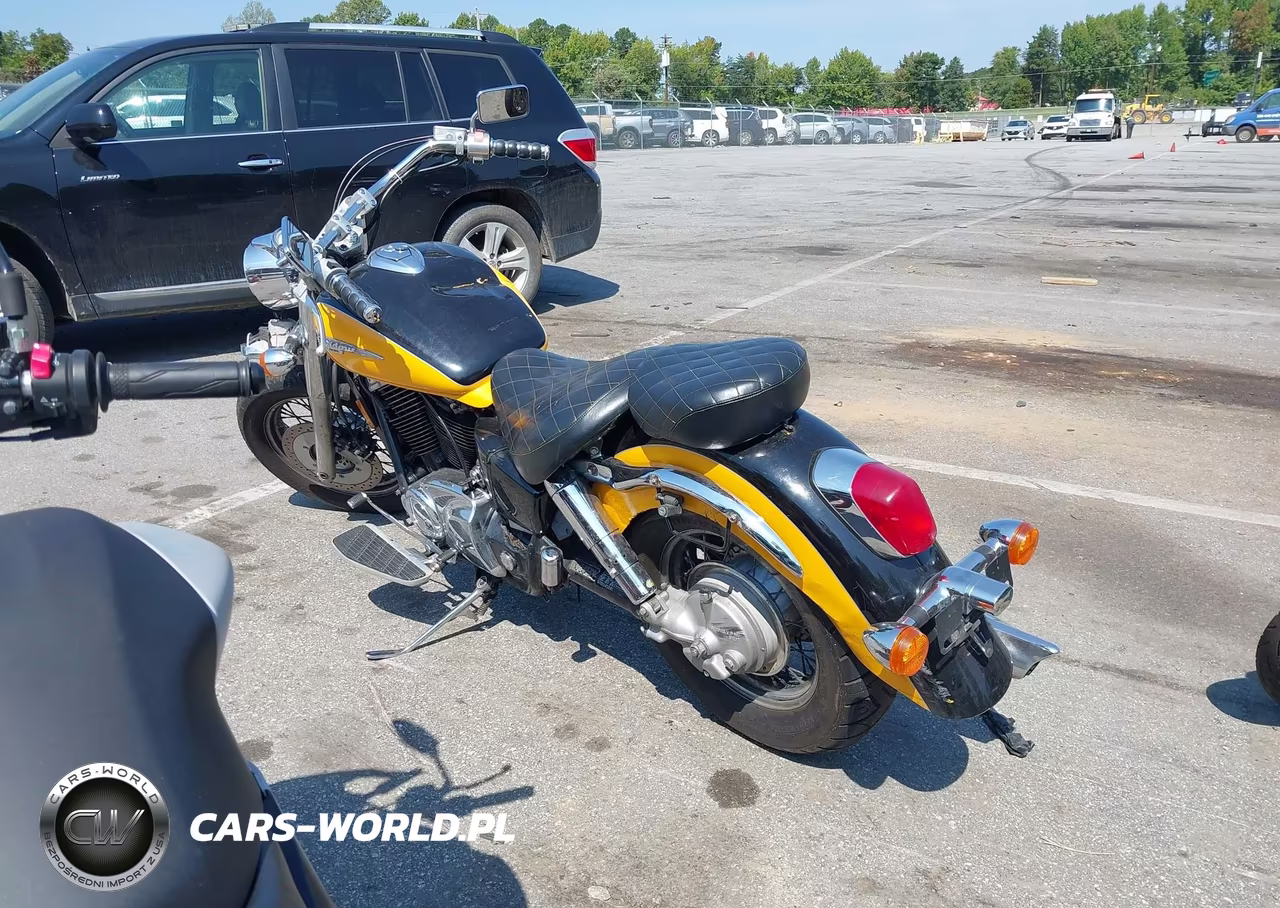 2000 Honda Vt1100 C3 VIN:1HFSC3903YA200807 - 3