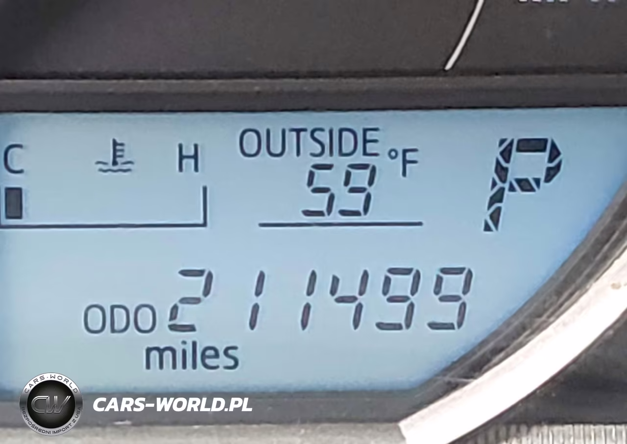2015 Toyota Rav4 Le VIN:2T3BFREV4FW258154 - 16