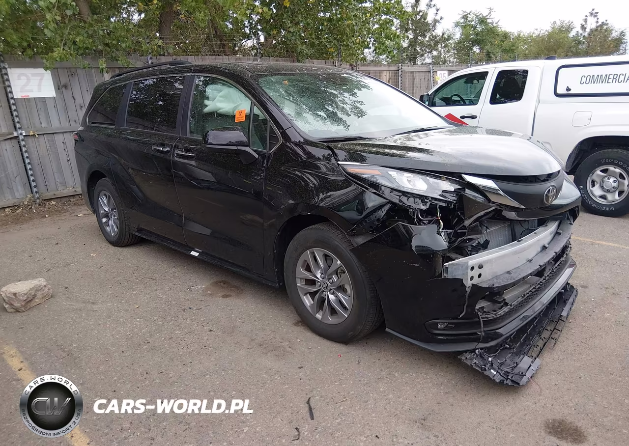 2026 Toyota Sienna Xle VIN:5TDYRKECXTS327370 - 1