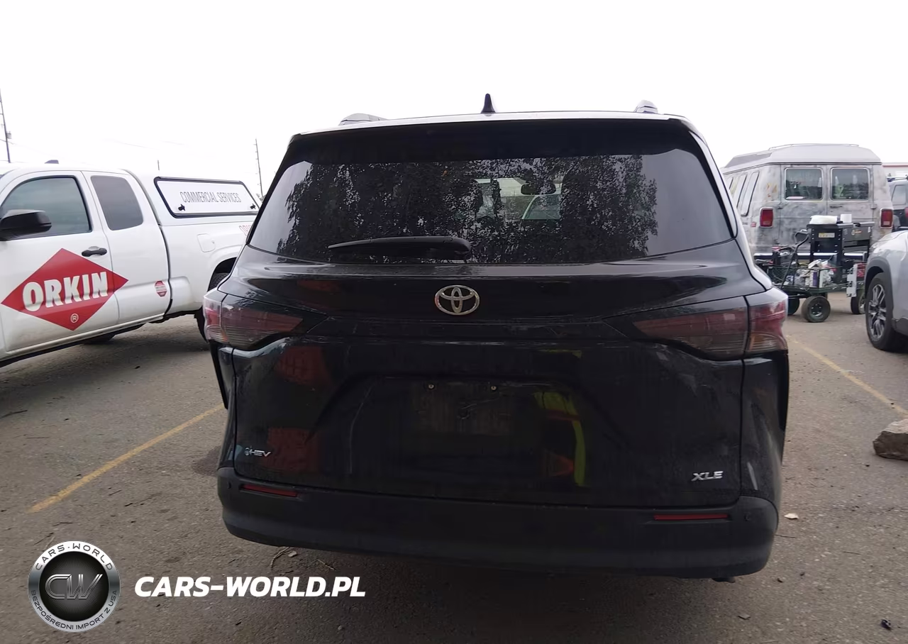 2026 Toyota Sienna Xle VIN:5TDYRKECXTS327370 - 17