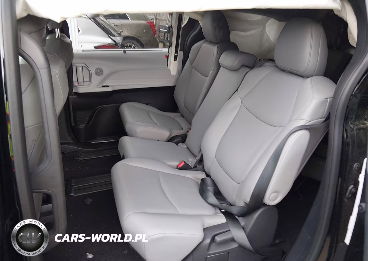 2026 Toyota Sienna Xle VIN:5TDYRKECXTS327370 - 21