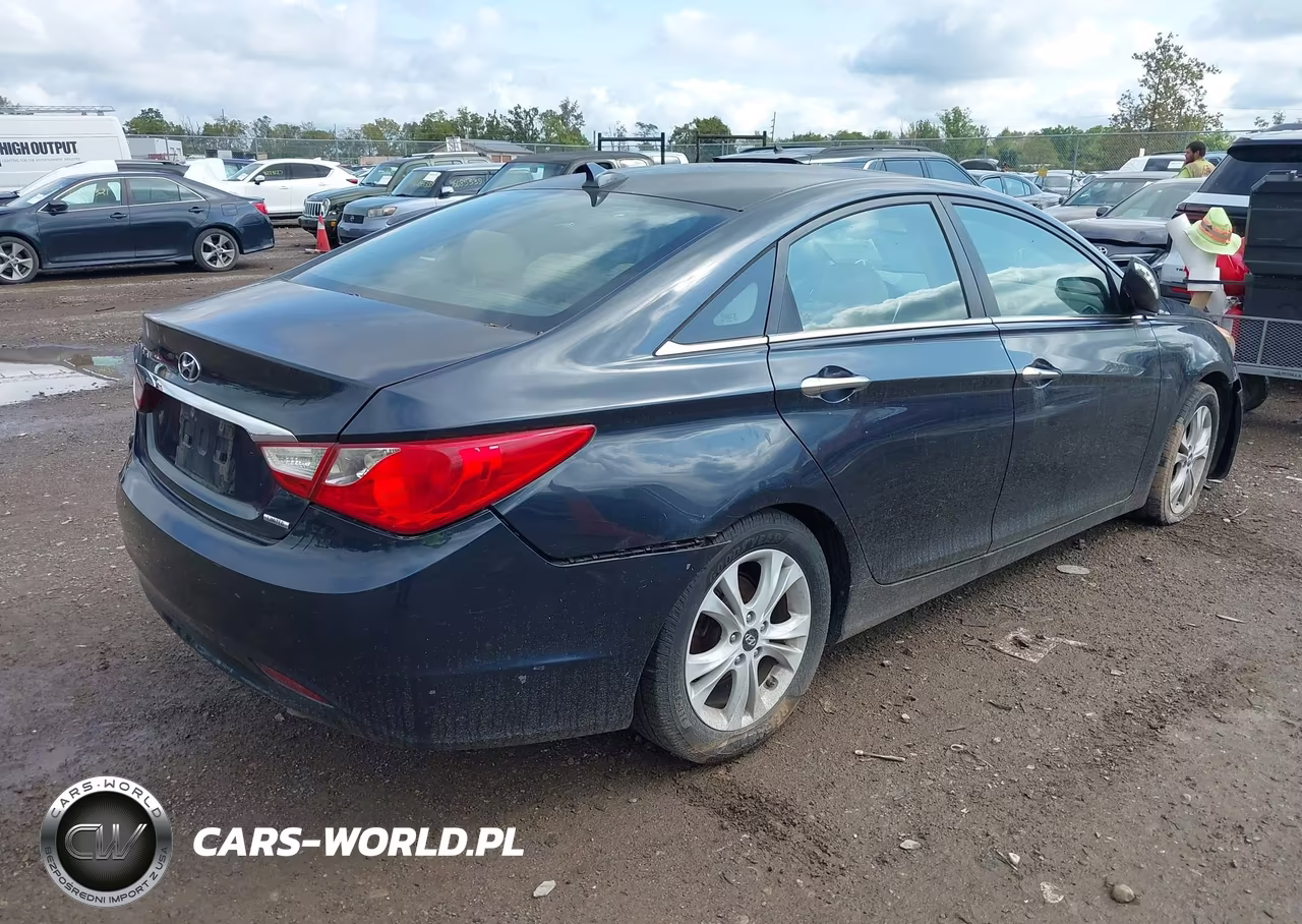 2011 Hyundai Sonata Limited VIN:5NPEC4AC2BH162067 - 4