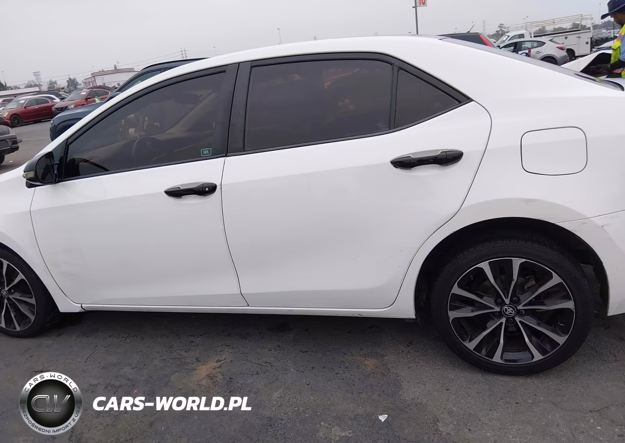 2019 Toyota Corolla Se VIN:2T1BURHE8KC133499 - 14