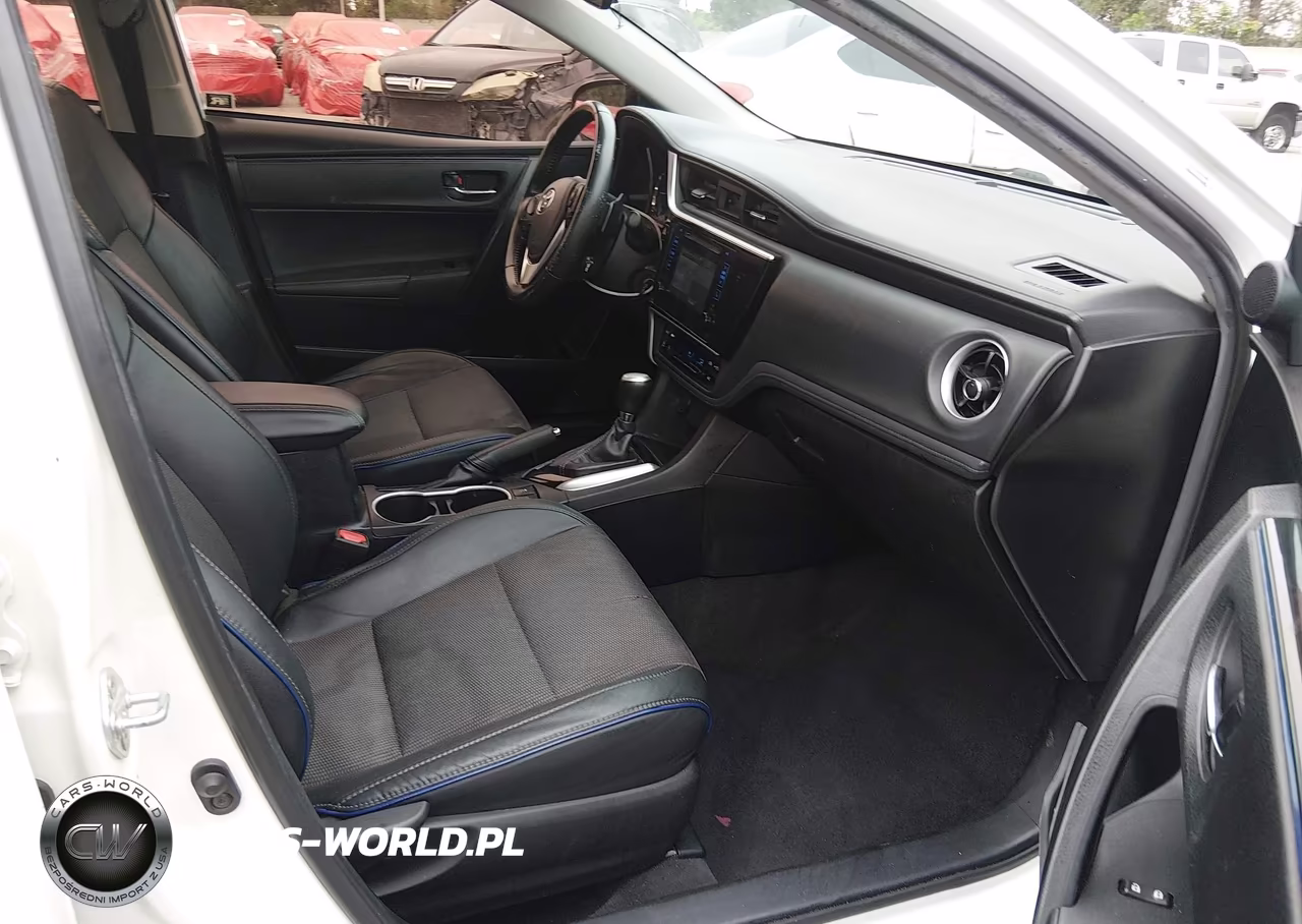 2019 Toyota Corolla Se VIN:2T1BURHE8KC133499 - 5
