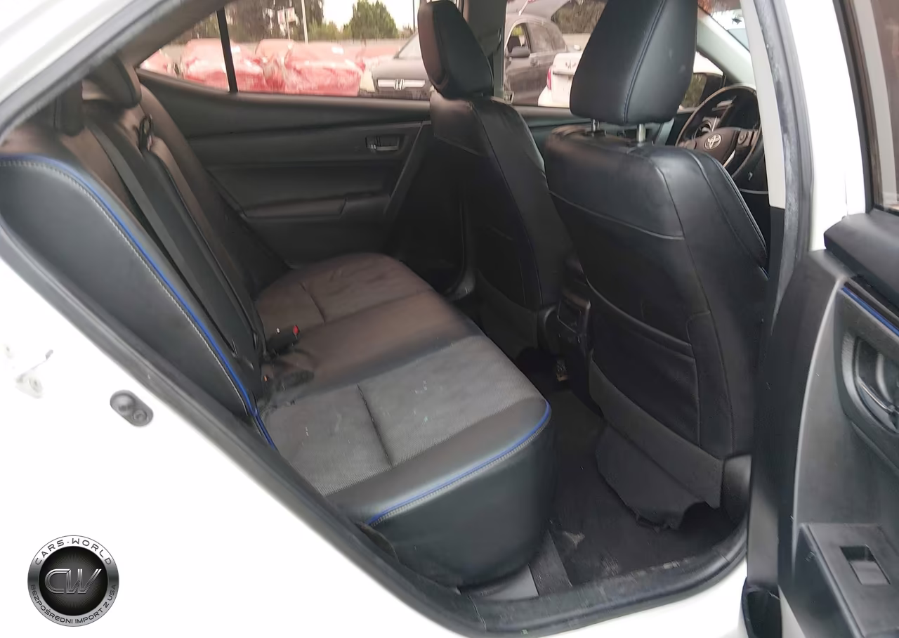 2019 Toyota Corolla Se VIN:2T1BURHE8KC133499 - 8