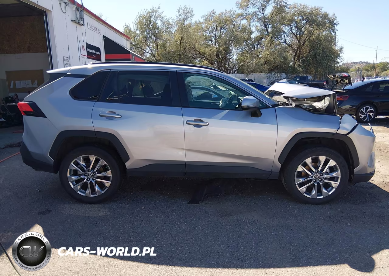 2021 Toyota Rav4 Xle Premium VIN:2T3A1RFV8MC194403 - 13