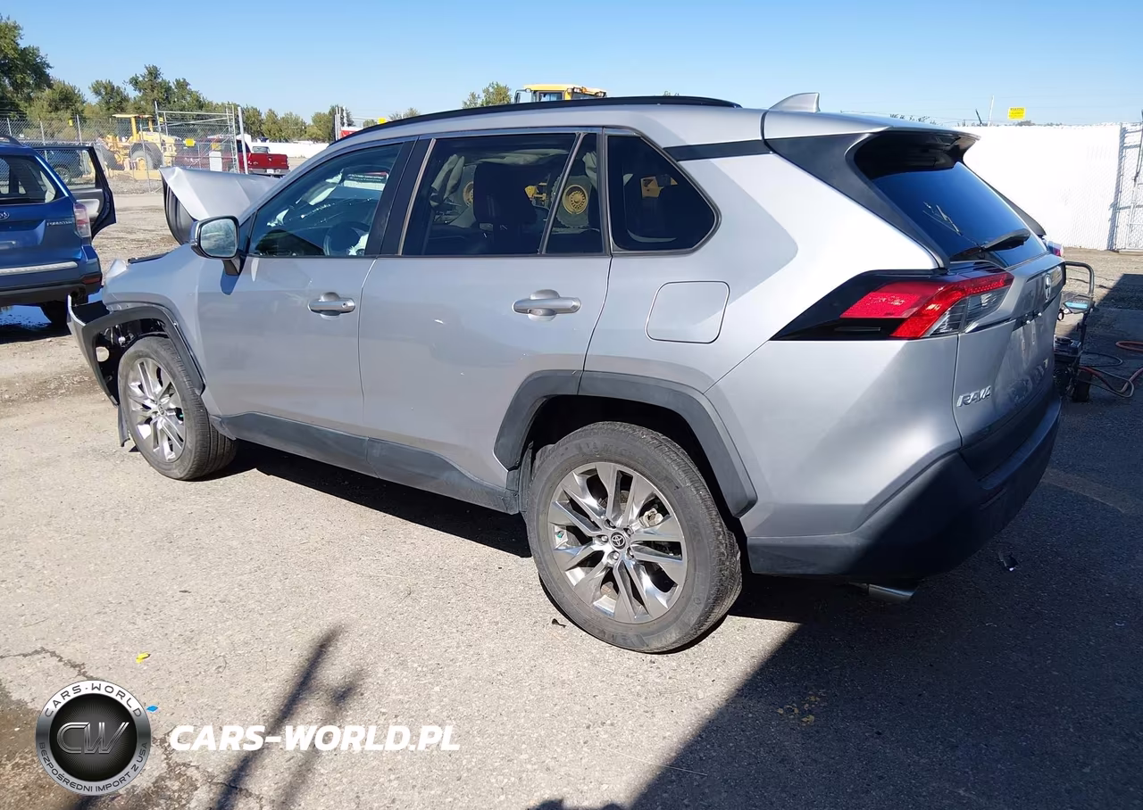2021 Toyota Rav4 Xle Premium VIN:2T3A1RFV8MC194403 - 3