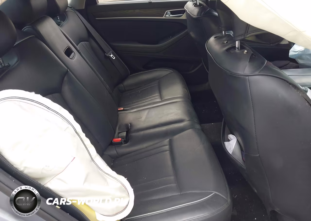 2017 Genesis G80 3.8 VIN:KMHGN4JE8HU209987 - 8