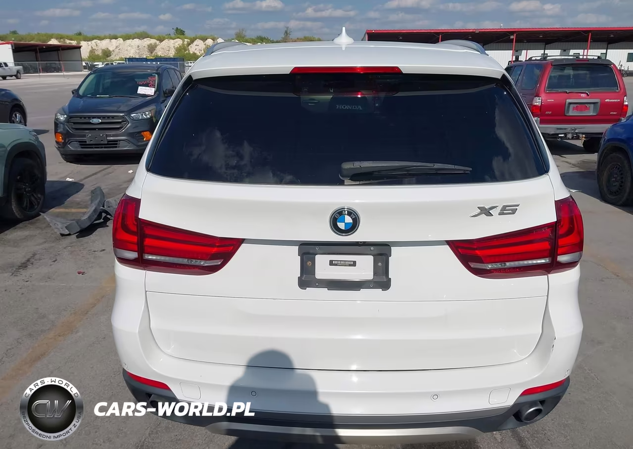 2016 BMW X5 xDrive35I VIN:5UXKR0C59G0P24946 - 16