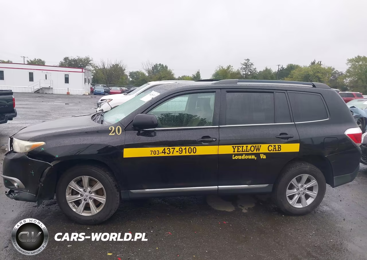 2012 Toyota Highlander Base V6 VIN:5TDBK3EH3CS120749 - 13