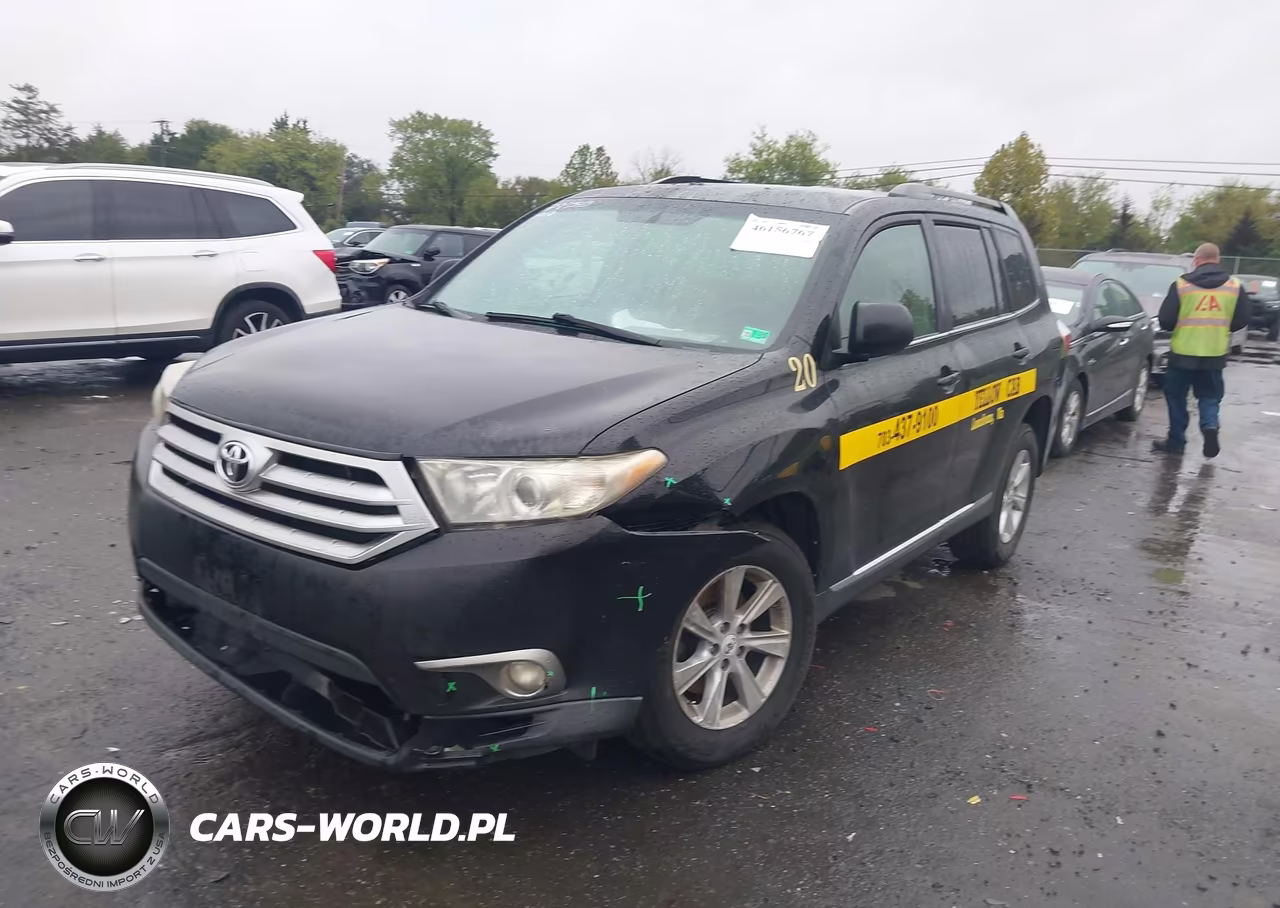 2012 Toyota Highlander Base V6 VIN:5TDBK3EH3CS120749 - 2