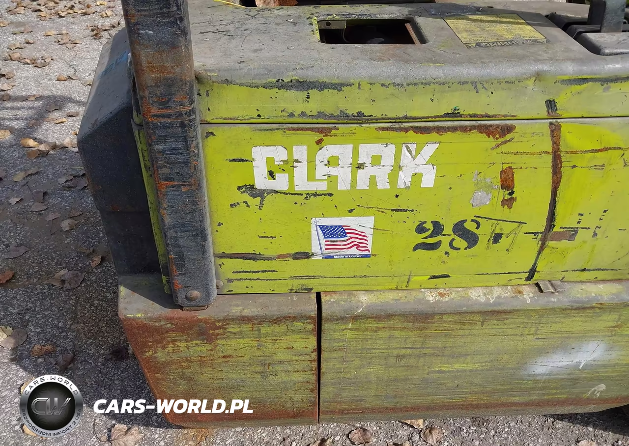 1980 Clark Tm15S Forklift VIN:TM127-0112-4903FA - 17