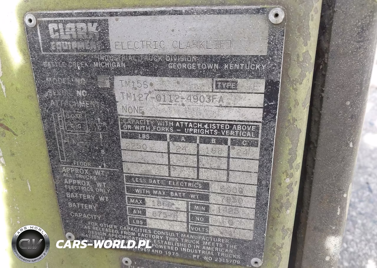 1980 Clark Tm15S Forklift VIN:TM127-0112-4903FA - 9