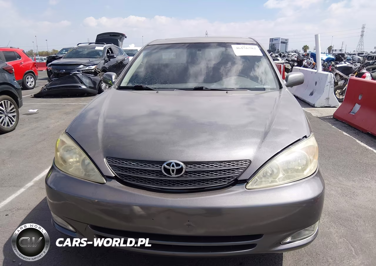 2003 Toyota Camry Xle VIN:4T1BE32K83U699767 - 11