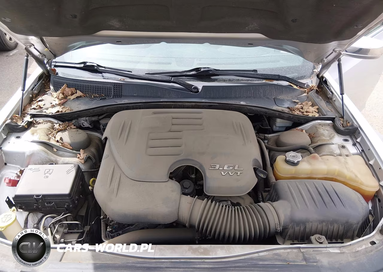 2012 Chrysler 300 Limited VIN:2C3CCACG1CH257062 - 10