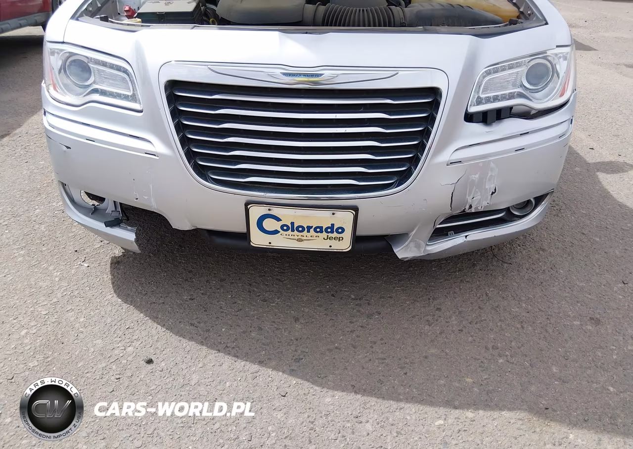 2012 Chrysler 300 Limited VIN:2C3CCACG1CH257062 - 6