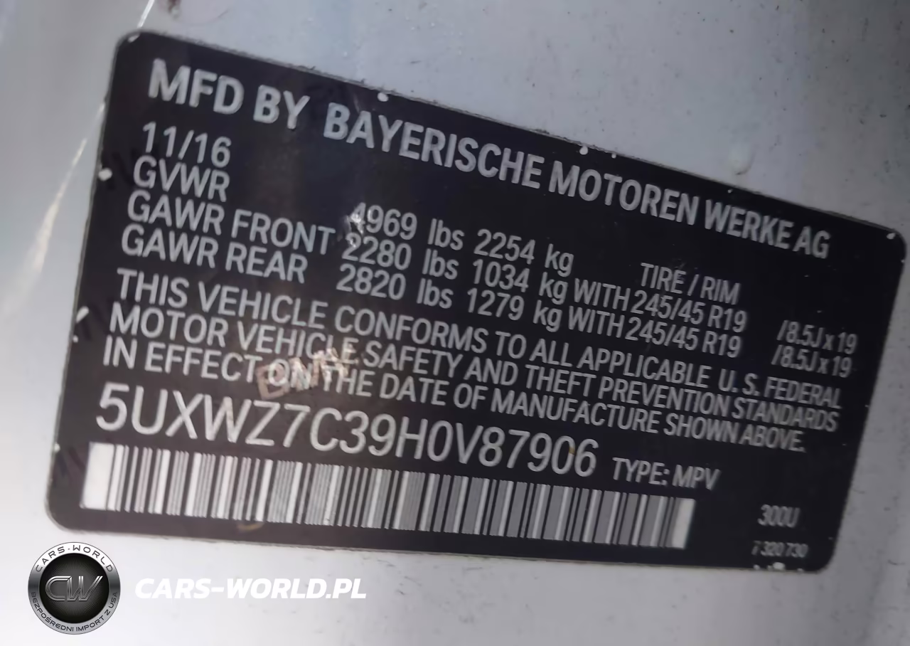 2017 BMW X3 Sdrive28I VIN:5UXWZ7C39H0V87906 - 9