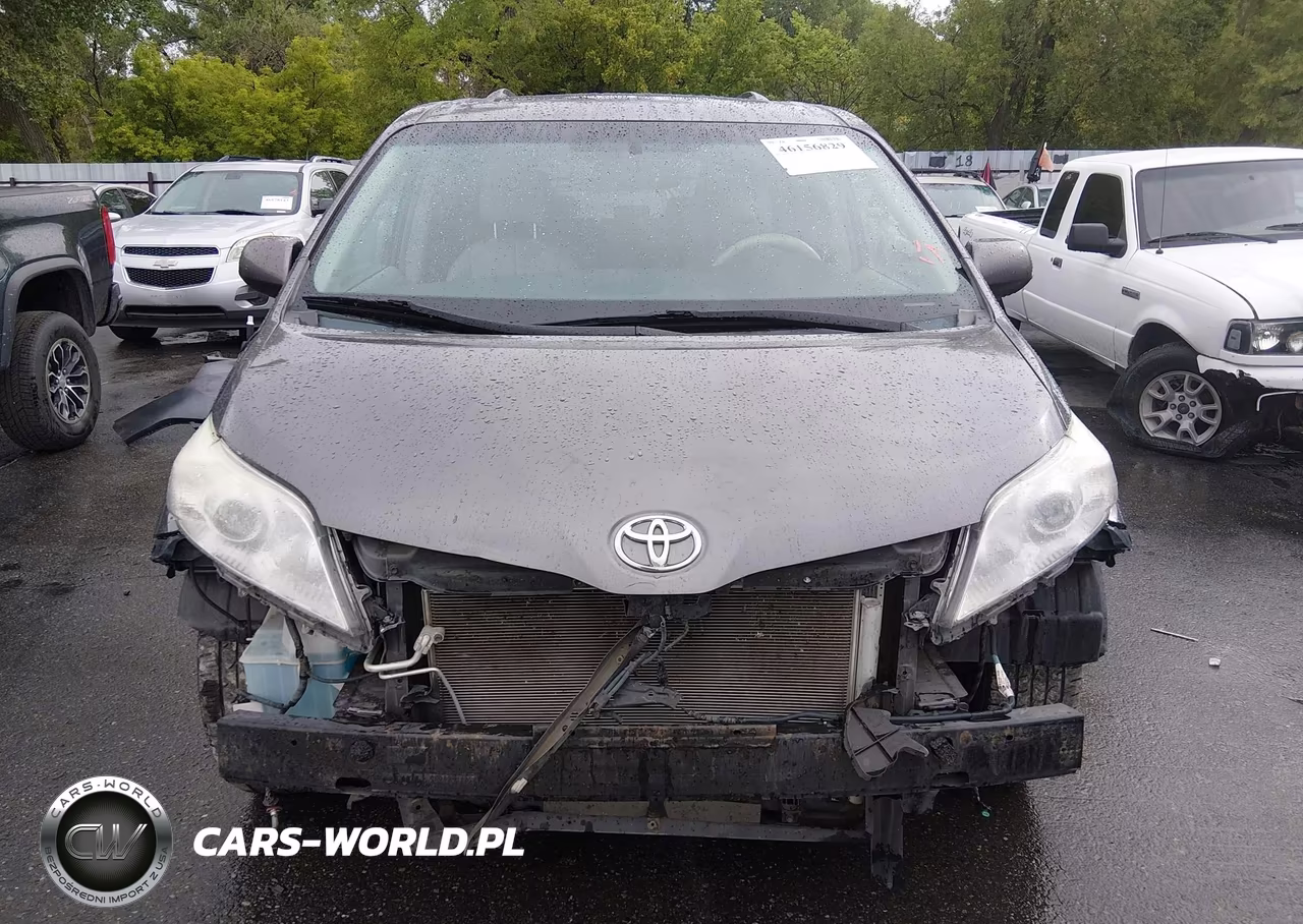 2014 Toyota Sienna Xle V6 8 Passenger VIN:5TDYK3DC5ES500503 - 13