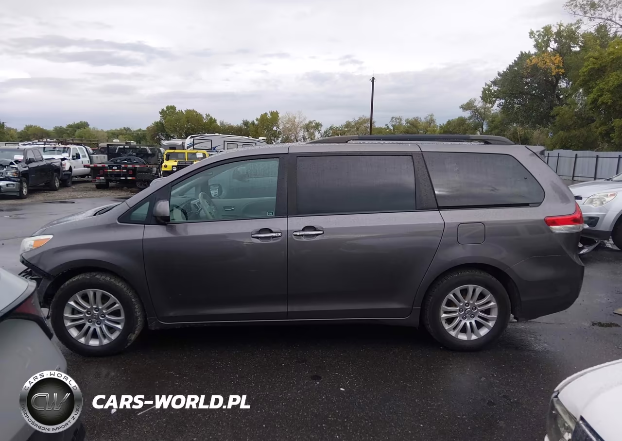 2014 Toyota Sienna Xle V6 8 Passenger VIN:5TDYK3DC5ES500503 - 15