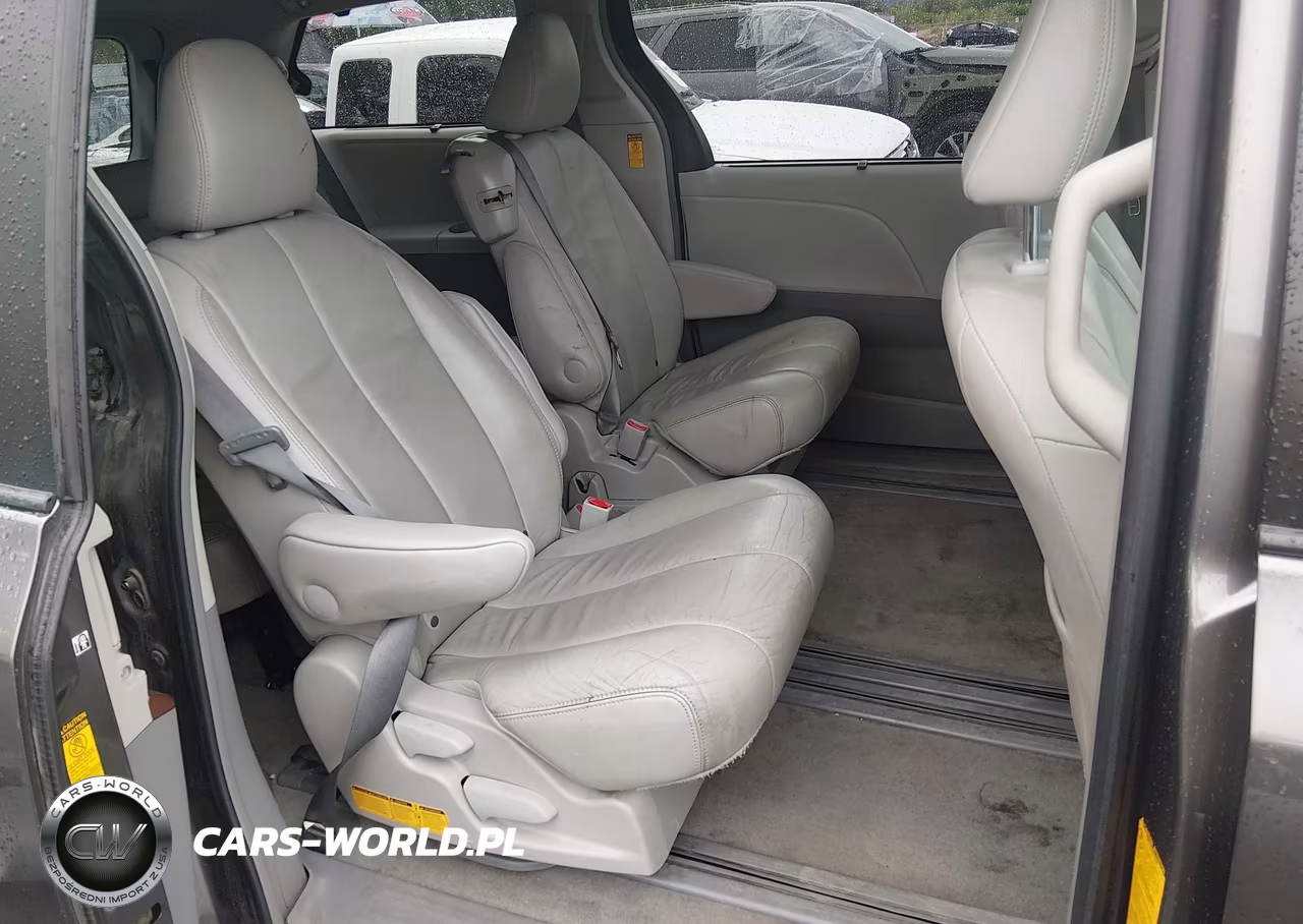 2014 Toyota Sienna Xle V6 8 Passenger VIN:5TDYK3DC5ES500503 - 8