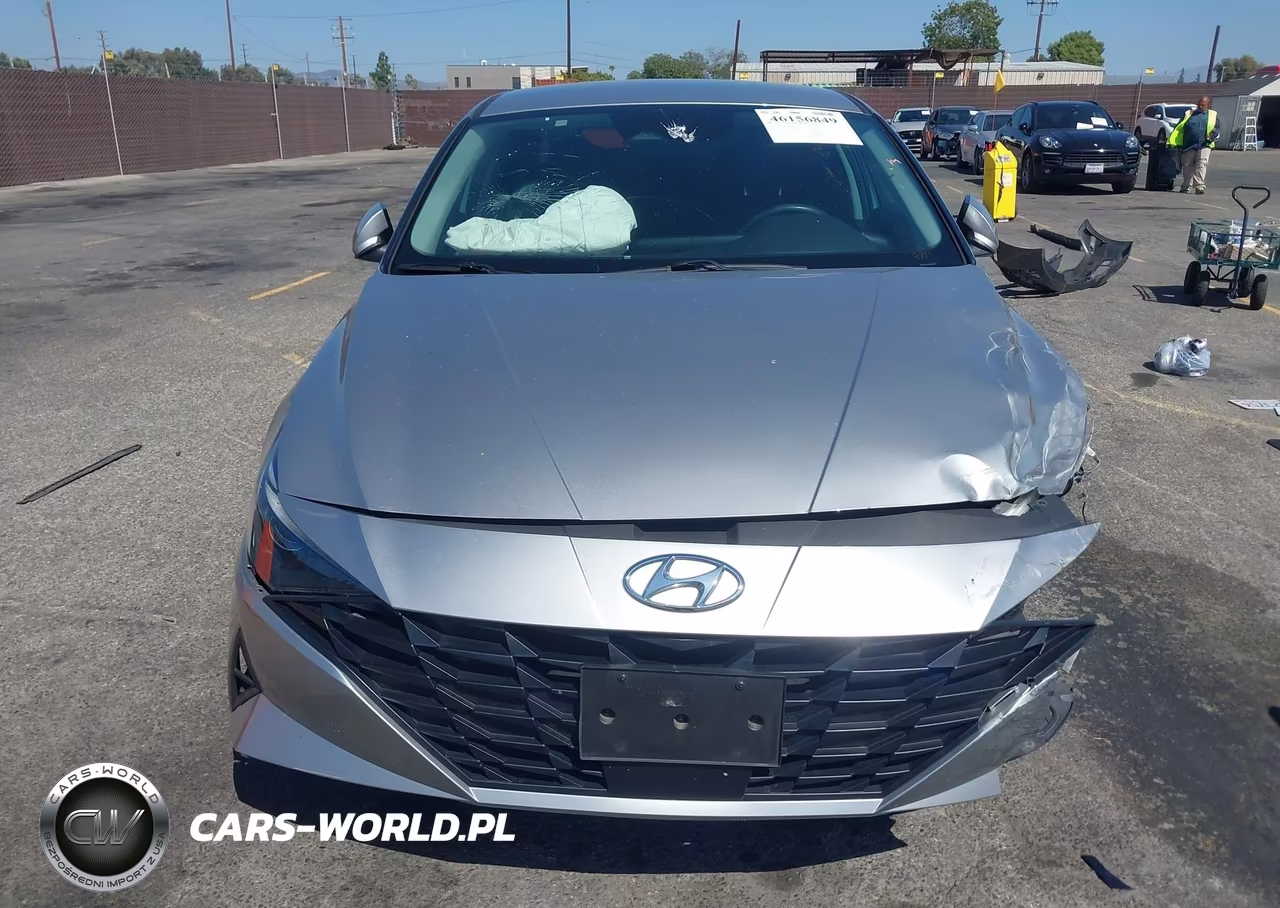 2022 Hyundai Elantra Sel VIN:5NPLS4AG8NH065747 - 12