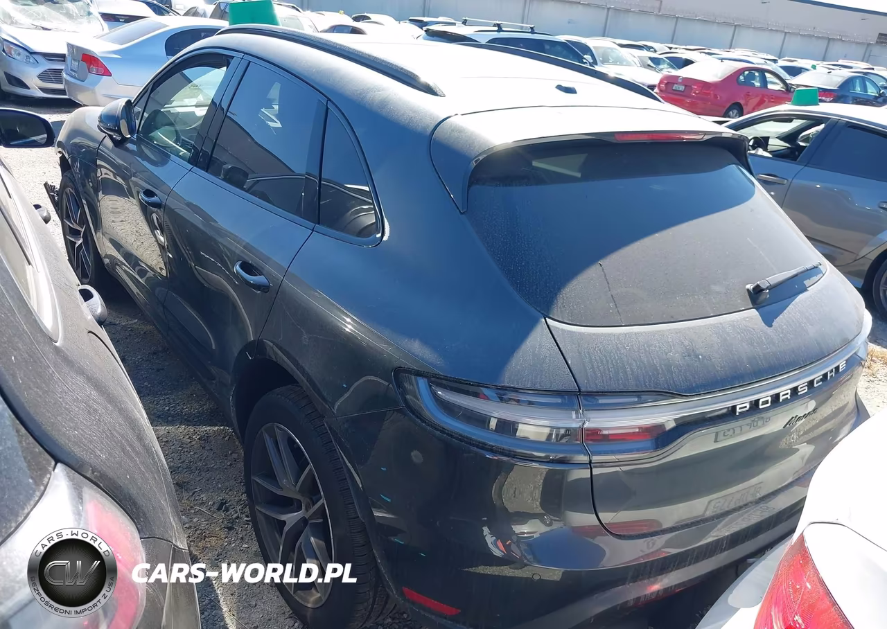 2023 Porsche Macan T VIN:WP1AA2A56PLB10114 - 3