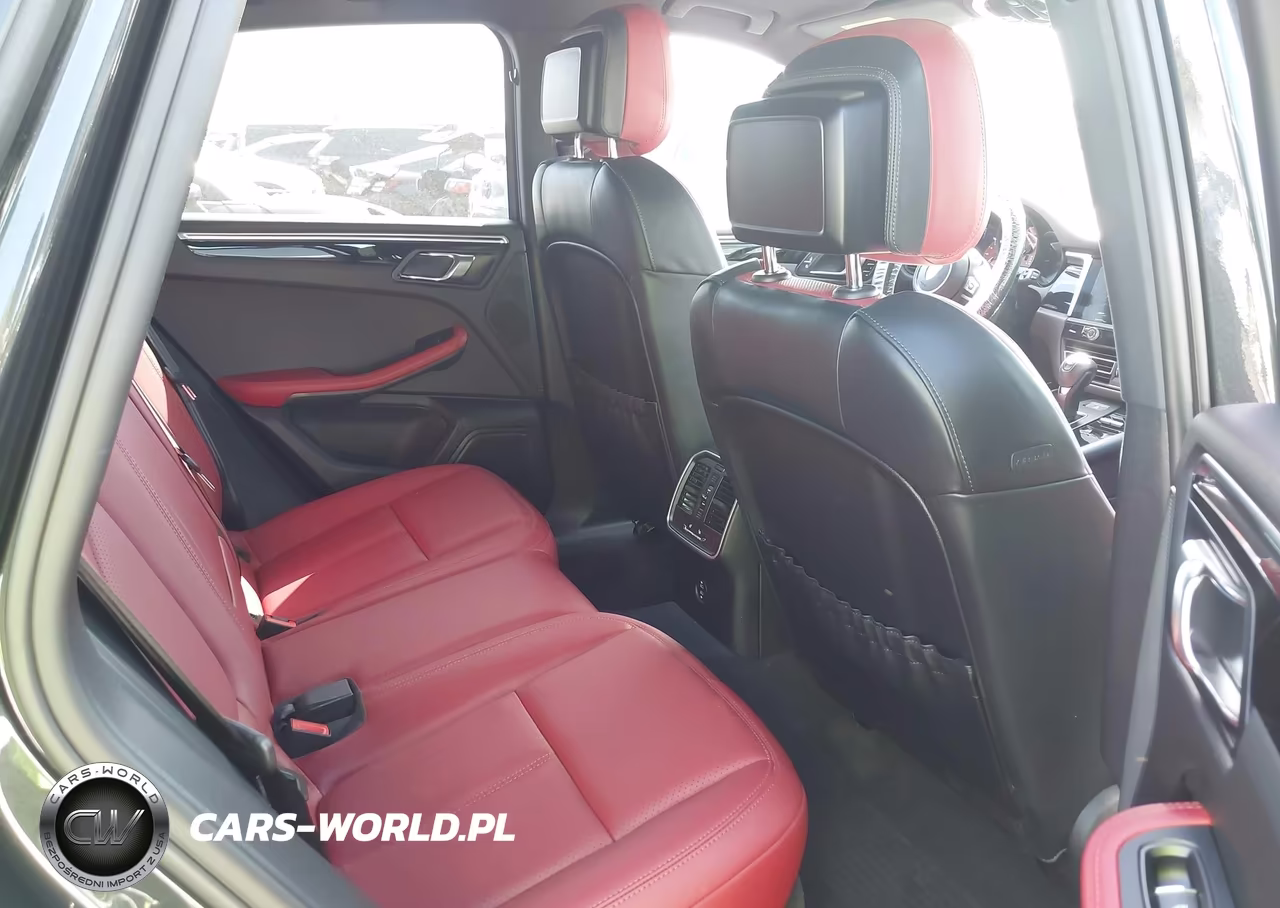 2023 Porsche Macan T VIN:WP1AA2A56PLB10114 - 8