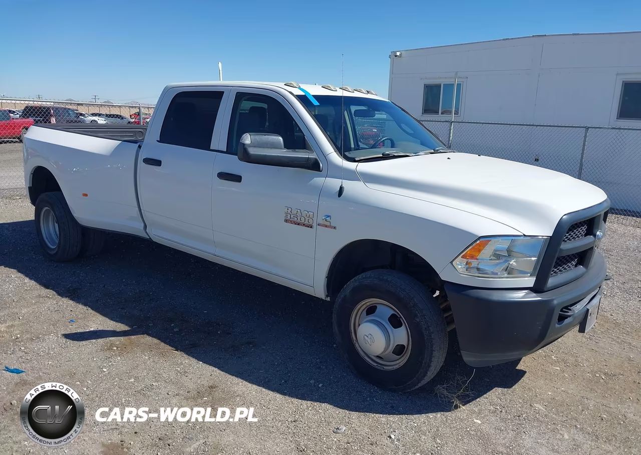 2018 Ram 3500 Tradesman 4X4 8' Box