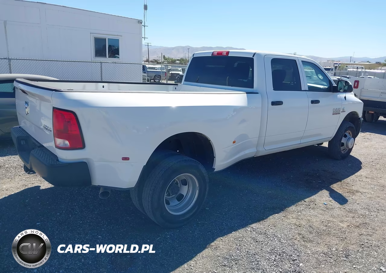 2018 Ram 3500 Tradesman 4X4 8' Box VIN:3C63RRGL8JG304849 - 4