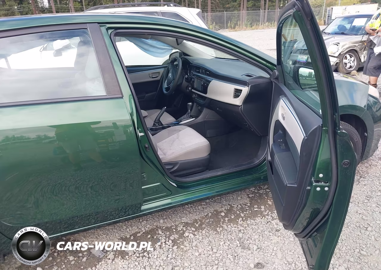 2015 Toyota Corolla Le Plus VIN:2T1BURHE0FC348462 - 5