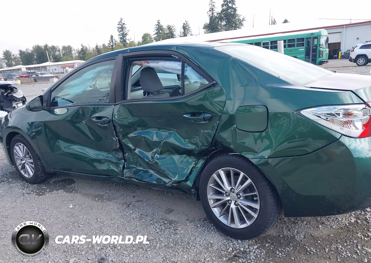 2015 Toyota Corolla Le Plus VIN:2T1BURHE0FC348462 - 6