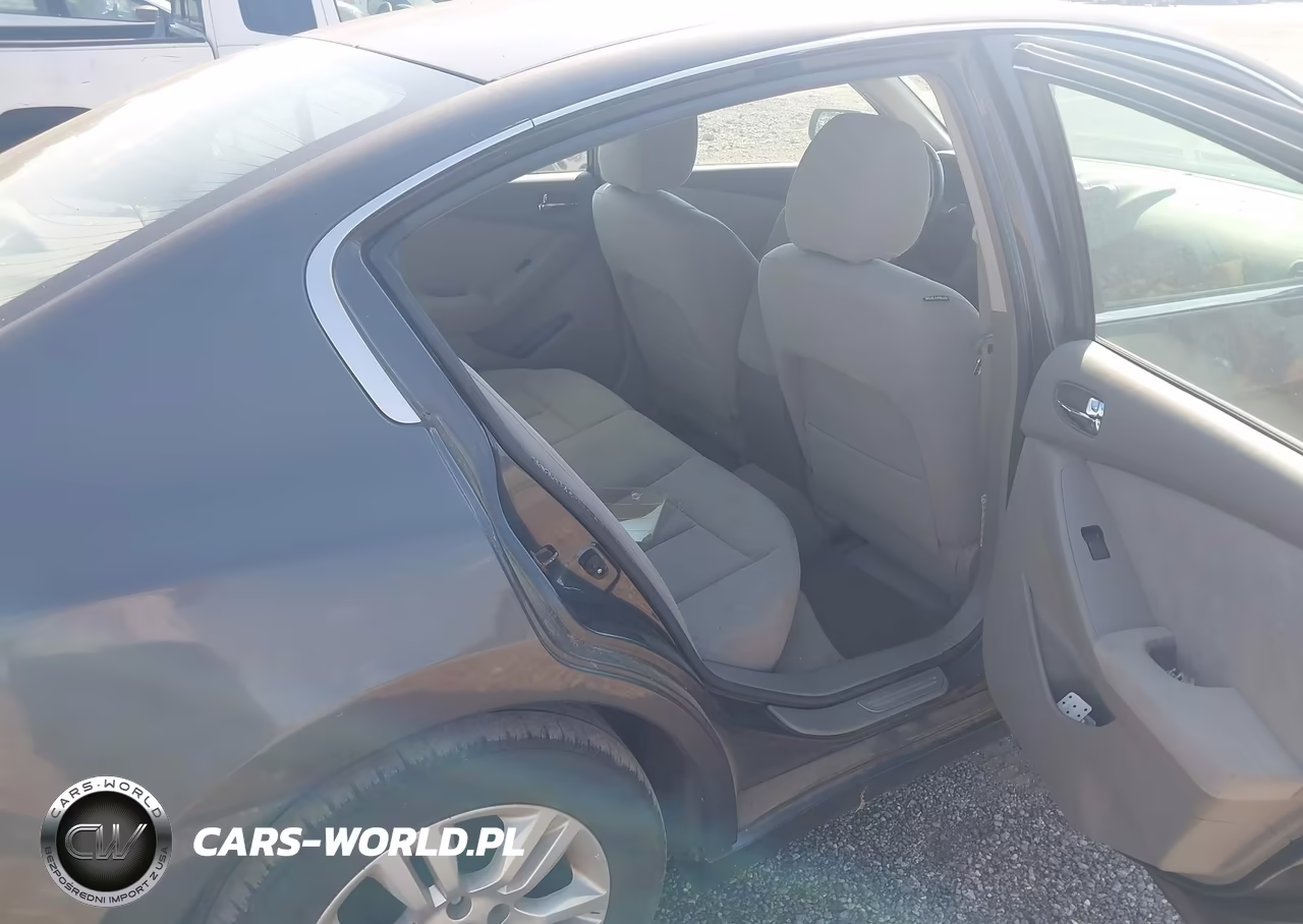 2010 Nissan Altima 2.5 S VIN:1N4AL2AP7AN418780 - 8