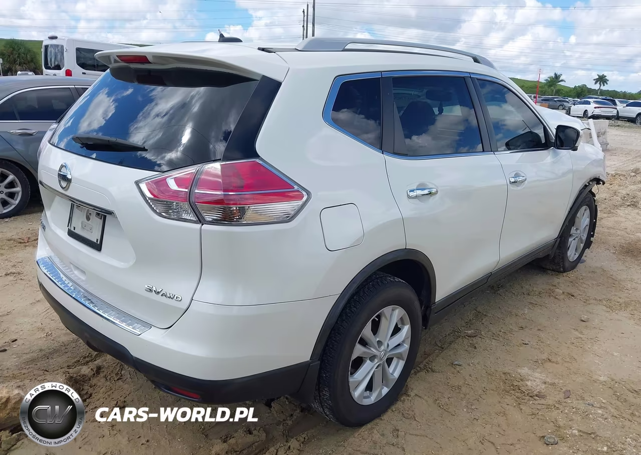 2015 Nissan Rogue Sv VIN:5N1AT2MV7FC782622 - 4