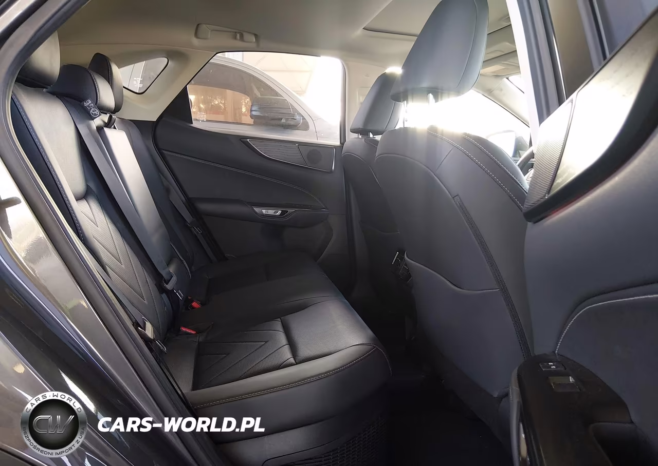 2024 Lexus Nx 450H+ Luxury VIN:JTJHKCFZ7R2024587 - 8