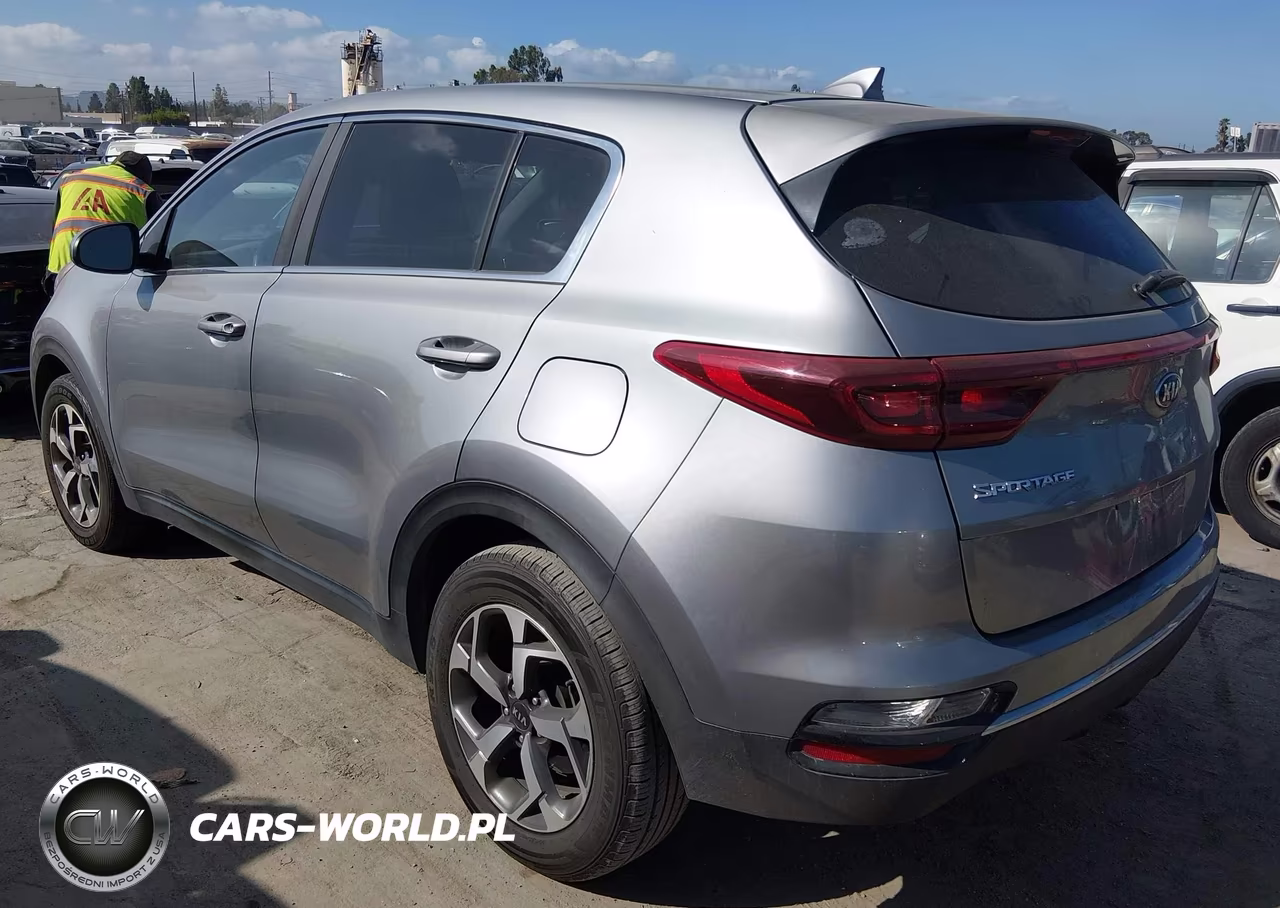 2020 Kia Sportage Lx VIN:KNDPM3ACXL7833247 - 3