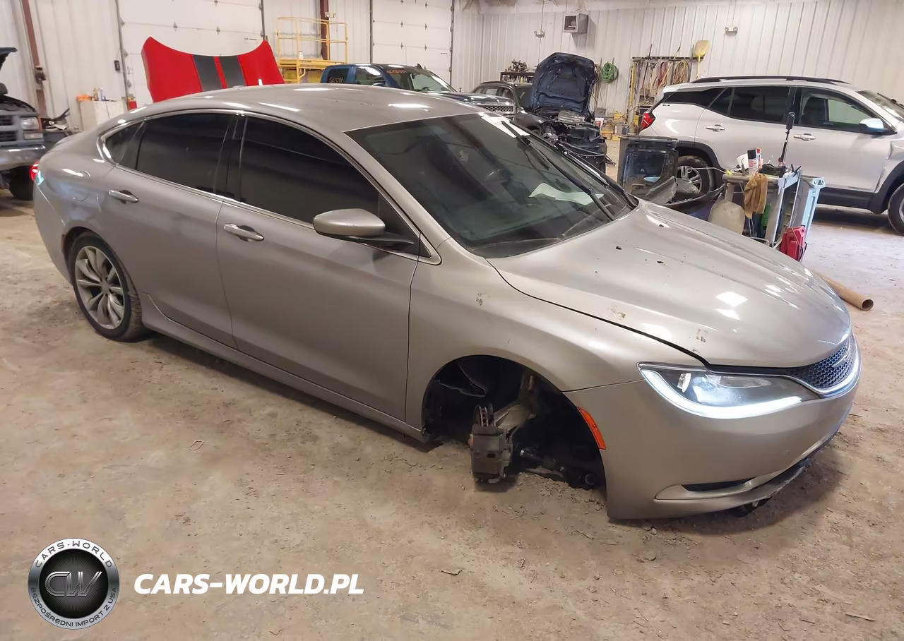 2015 Chrysler 200 Limited