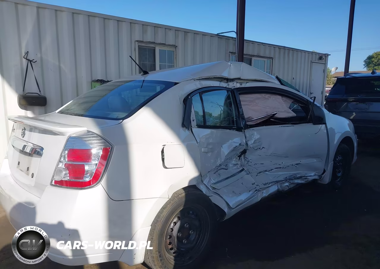 2011 Nissan Sentra 2.0S VIN:3N1AB6AP1BL622192 - 13