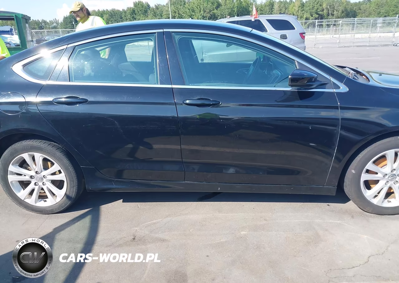 2015 Chrysler 200 Limited VIN:1C3CCCABXFN671603 - 13