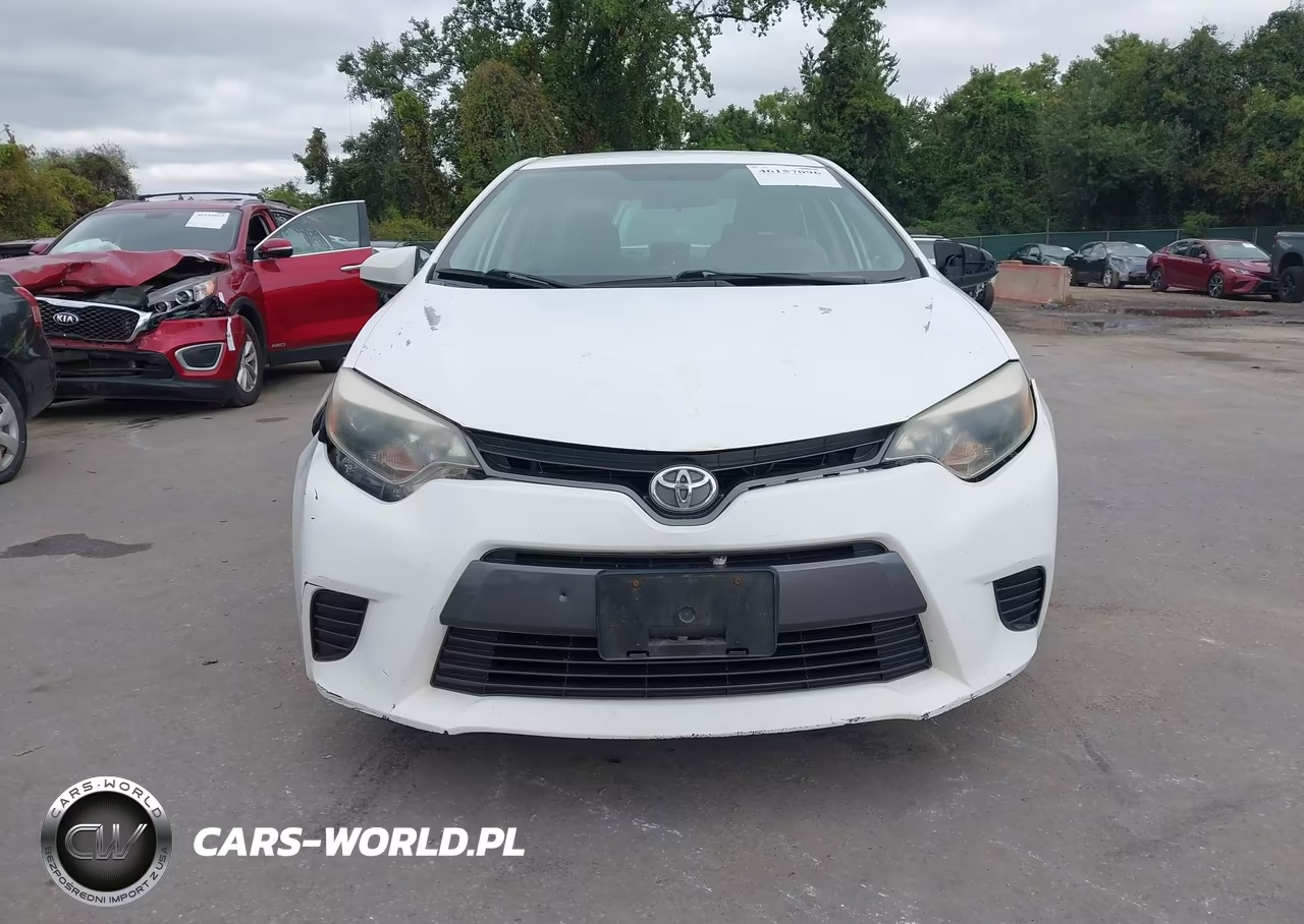 2016 Toyota Corolla Le VIN:2T1BURHE2GC600097 - 12