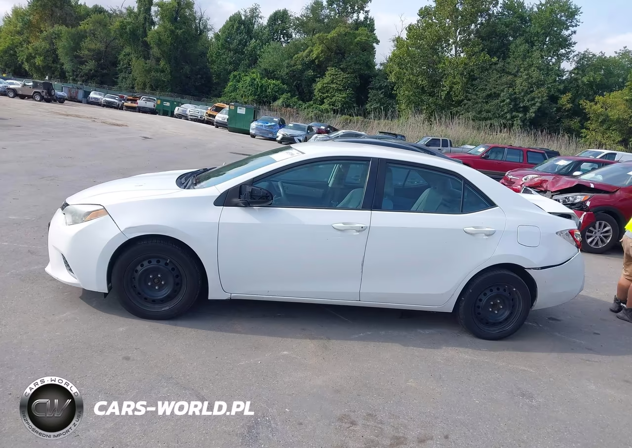 2016 Toyota Corolla Le VIN:2T1BURHE2GC600097 - 14