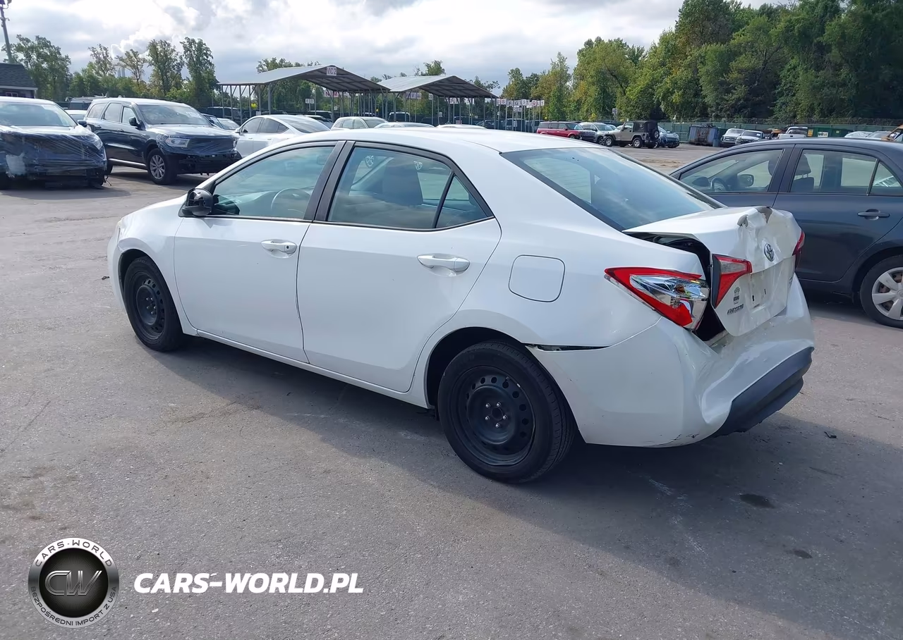 2016 Toyota Corolla Le VIN:2T1BURHE2GC600097 - 3