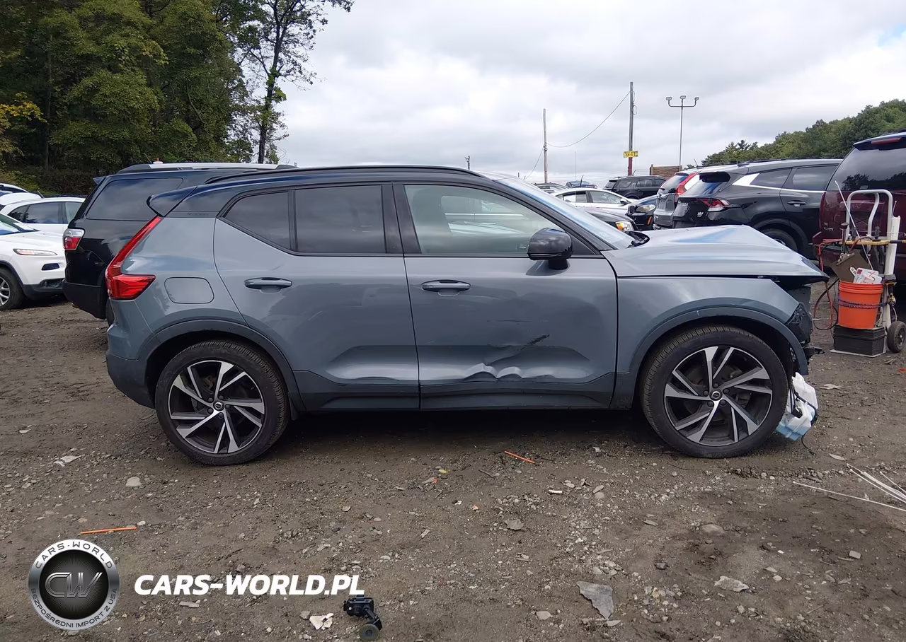 2020 Volvo Xc40 T5 R-Design VIN:YV4162UM9L2246854 - 14