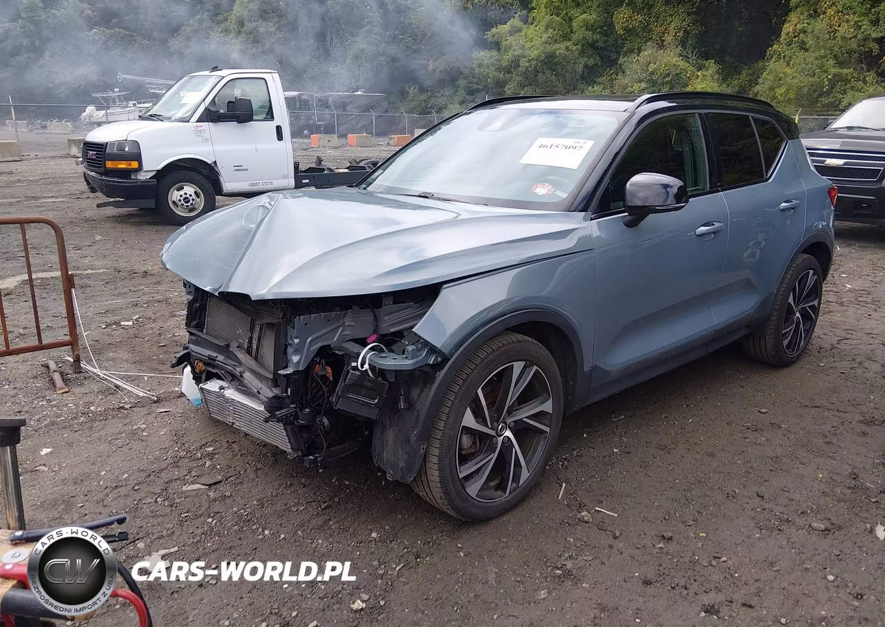 2020 Volvo Xc40 T5 R-Design VIN:YV4162UM9L2246854 - 2