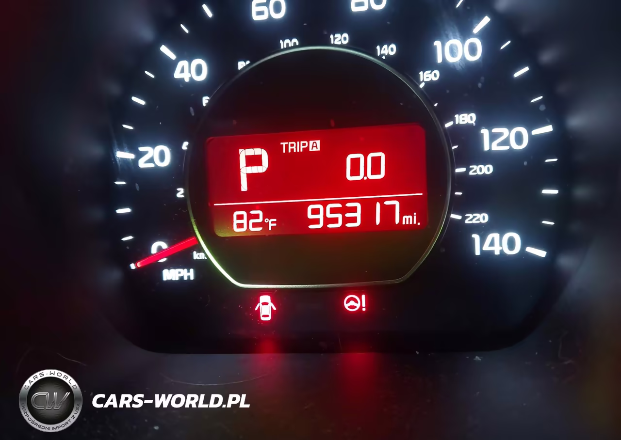 2016 Kia Soul + VIN:KNDJP3A55G7375010 - 16